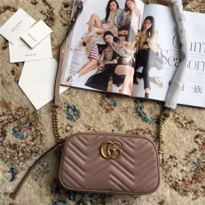 476433 Gucci �ų�Ů�� 笷�Ƥ�� Gucci Nano �ų������ִ� �̲�ɫ