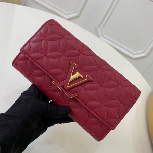 M68590 LV CAPUCINES Ǯ�� LV����Ůʿ����Ǯ�� õ��ɫ