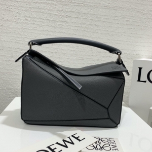 322 LOEWE������ Puzzle small Bag С�����������ΰ� ��ɫ