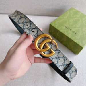627055 Gucci ˫G����˫������ GG Supreme��ɫ������ʿƤ�� ���