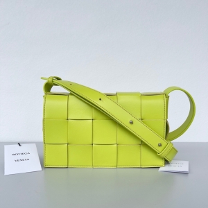 Bottega Veneta ��羼� Intreccio��֯Ƥ�� Cassetteб��� �����������