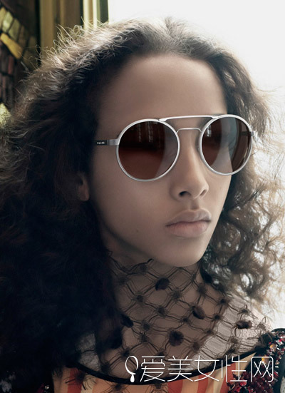  �߹����� Prada 2016����ϵ�а��� 