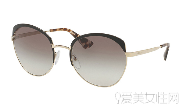  �߹����� Prada 2016����ϵ�а��� 